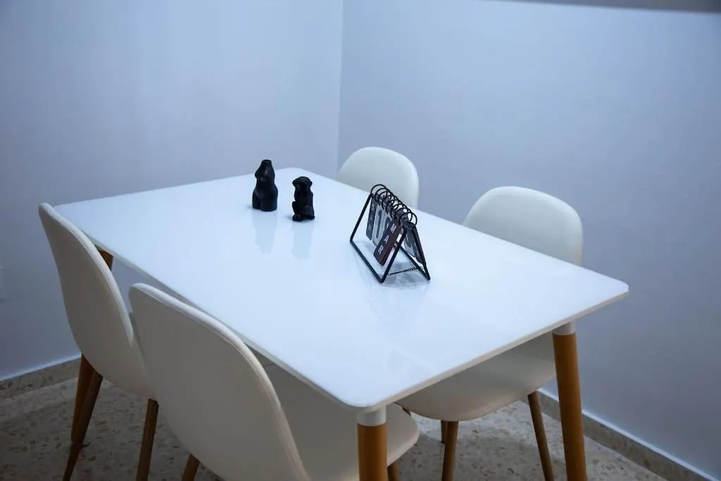 El Rincon De Apolo. Atico Con Aparcamiento Gratis. Apartment Malaga