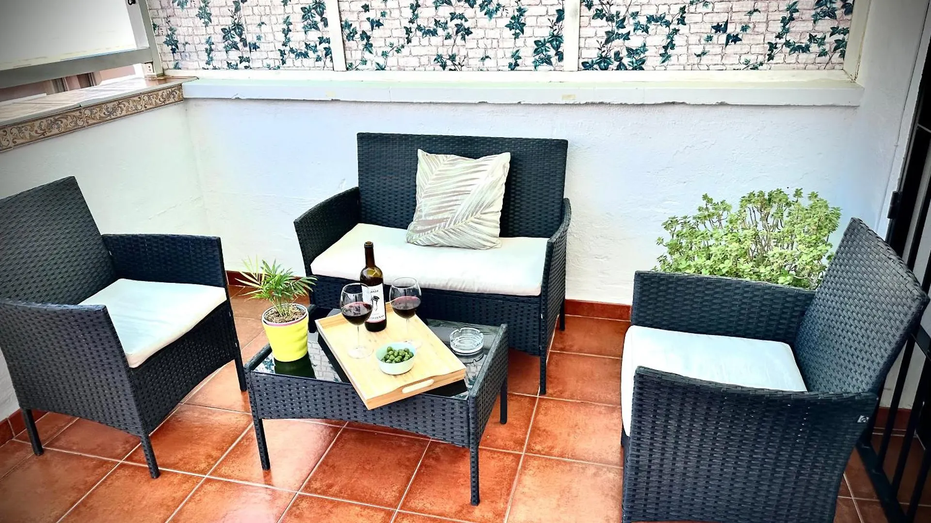 El Rincon De Apolo. Atico Con Aparcamiento Gratis. Apartment Malaga Spain