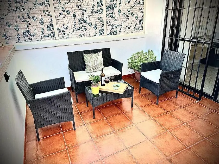 Apartamento El Rincon De Apolo. Atico Con Aparcamiento Gratis. Málaga 0*,  España