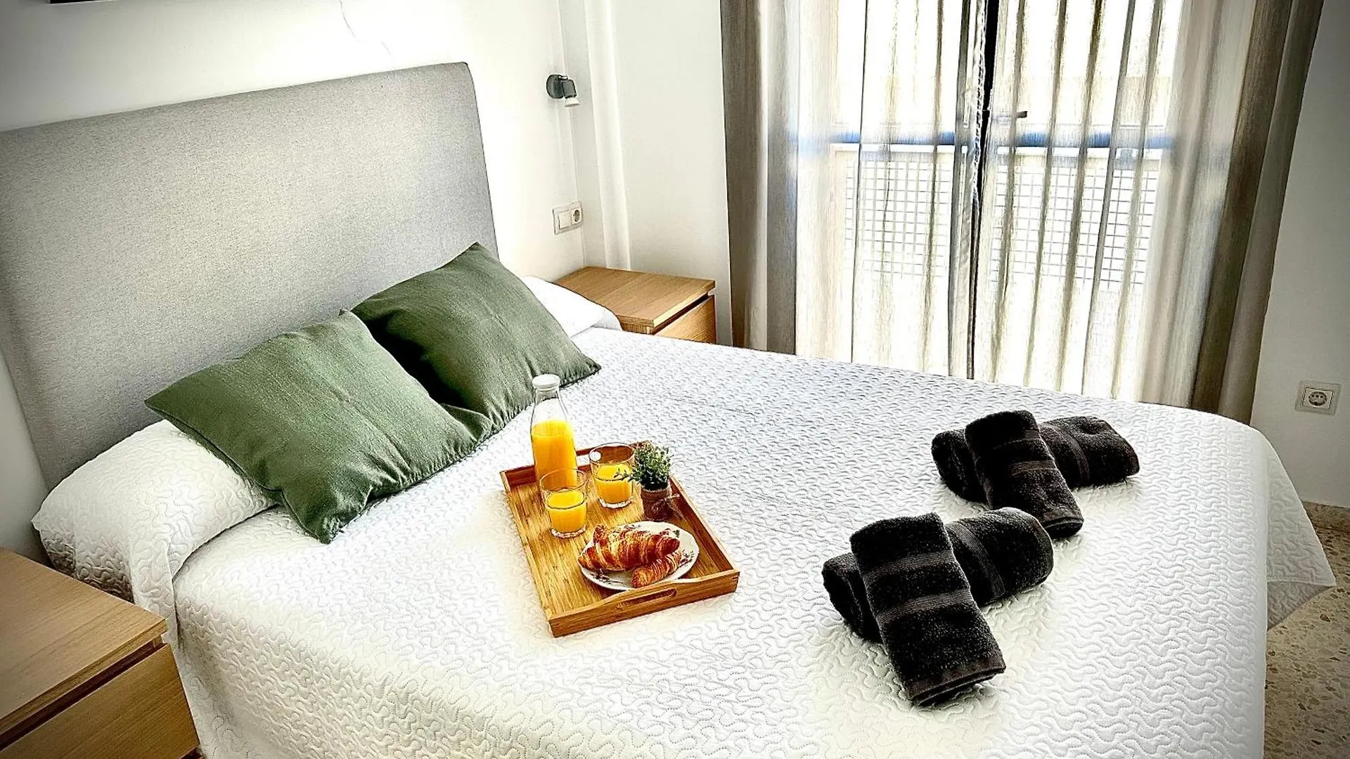 Apartamento El Rincon De Apolo. Atico Con Aparcamiento Gratis. Málaga España