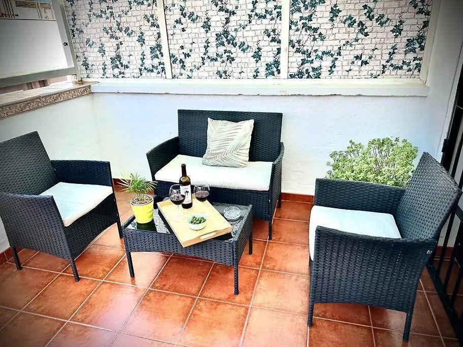 El Rincon De Apolo. Atico Con Aparcamiento Gratis. Apartment Malaga